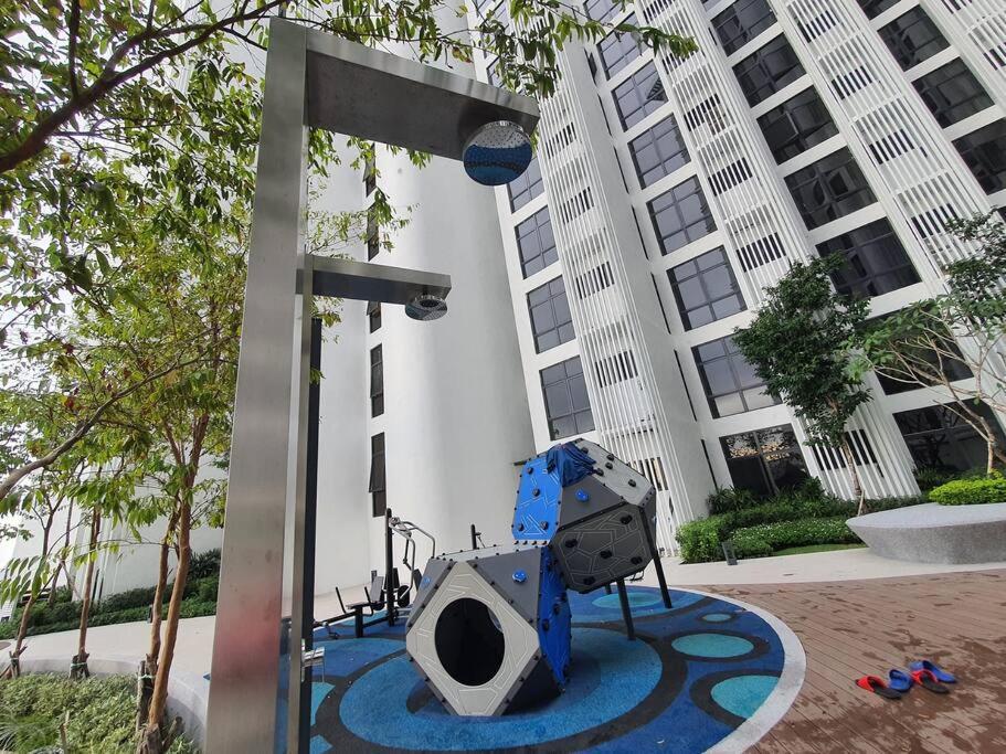 Kota Kinabalu City The Shore - Lucky 7 Homestay Екстериор снимка