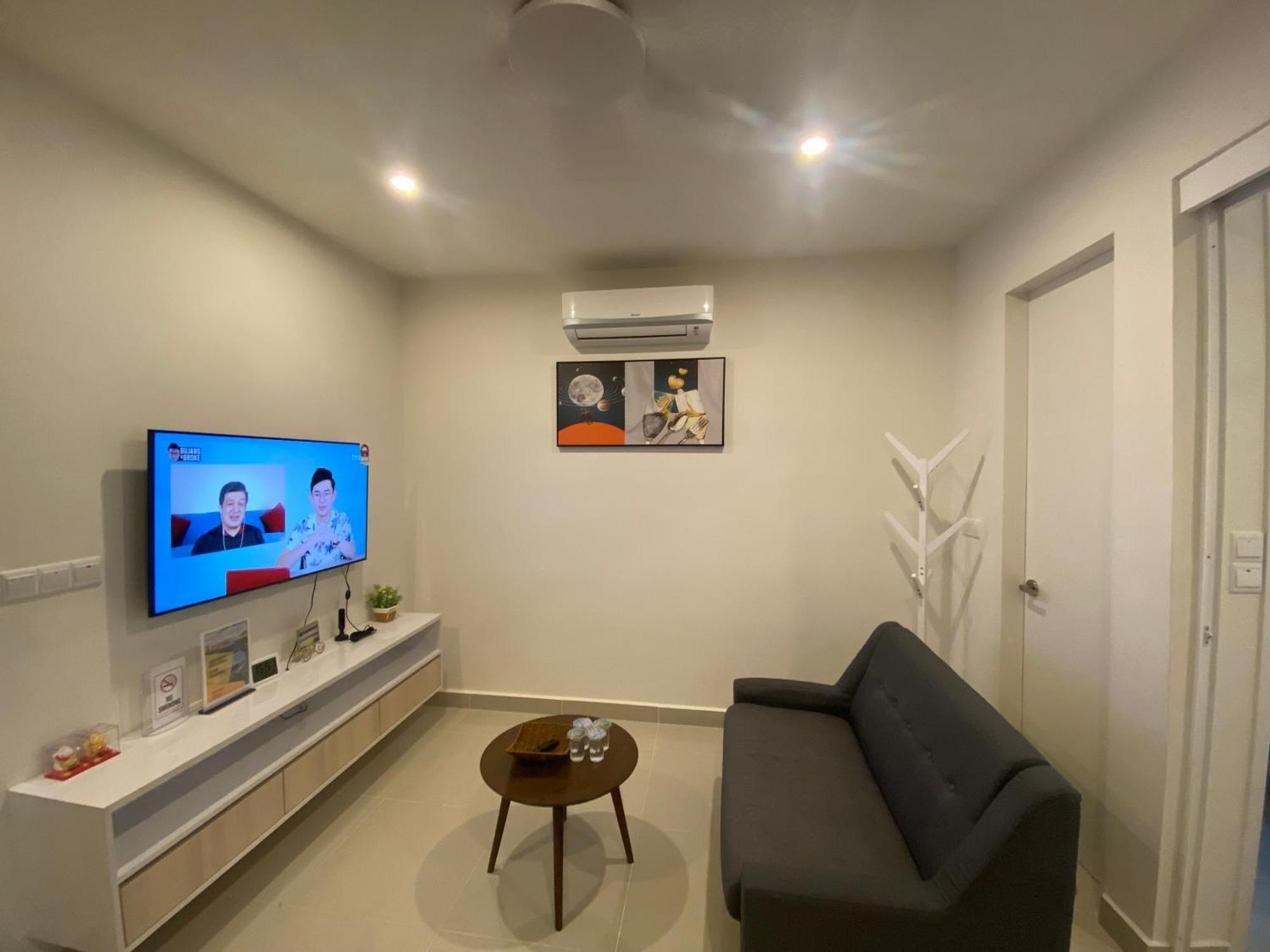 Kota Kinabalu City The Shore - Lucky 7 Homestay Екстериор снимка