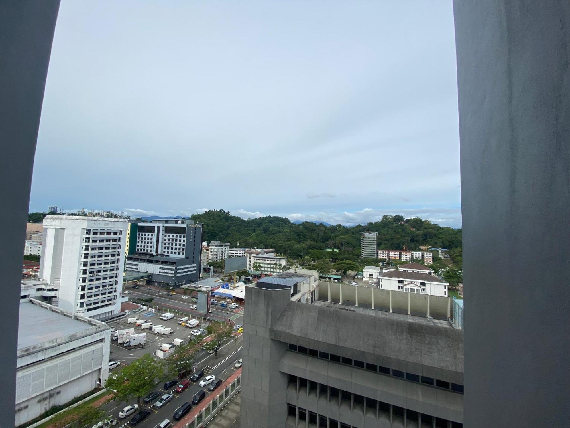 Kota Kinabalu City The Shore - Lucky 7 Homestay Екстериор снимка